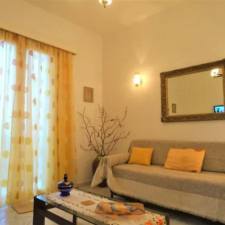 Naxos Village Retreat, * Κόρωνος